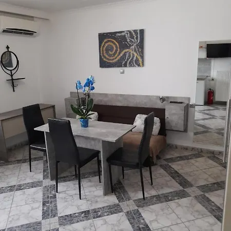 Aparthotel Markos