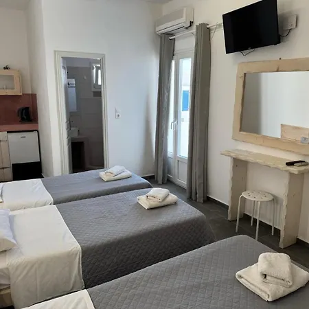 Villa Markos Perissa (Santorini)