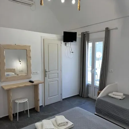 Villa Markos Aparthotel Perissa (Santorini)